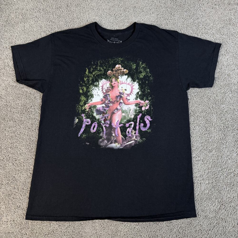 Melanie Martinez Shirt Mens L Black Portals Graphic Crew Neck Cotton Tagless